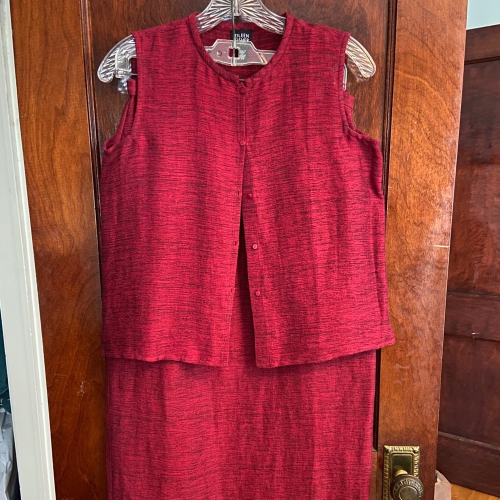 Eileen Fisher 2 piece top and midi skirt set